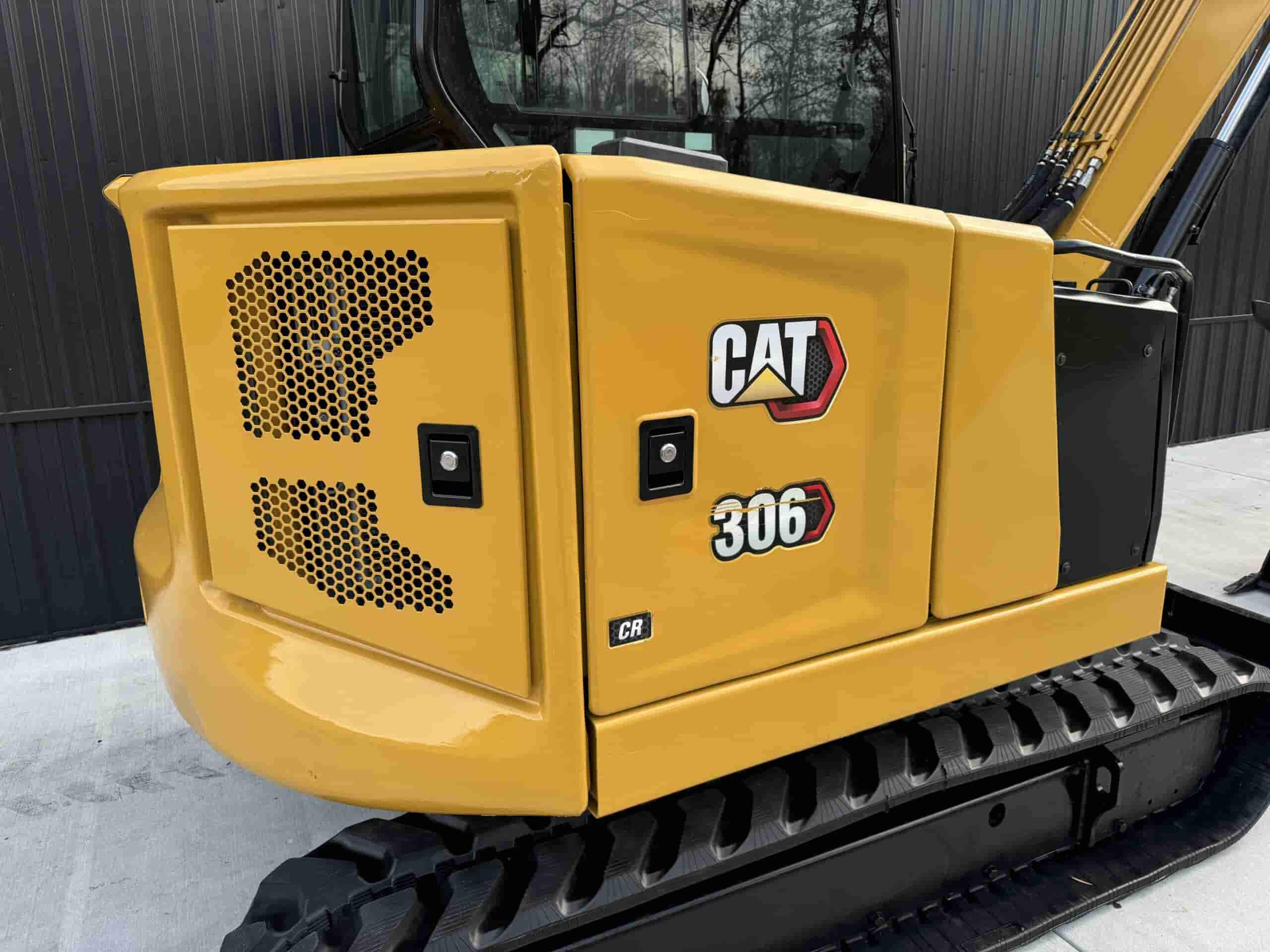 2021 CAT 306 CR
